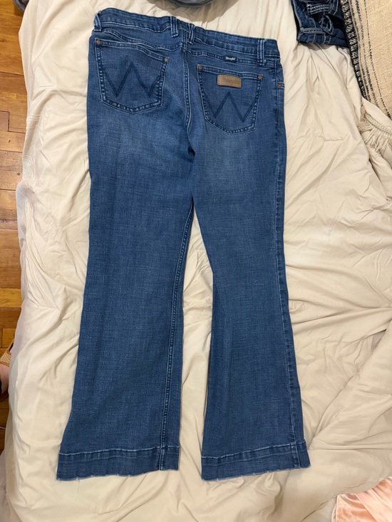 Wrangler Denim - Wrangler Bootcut Jeans